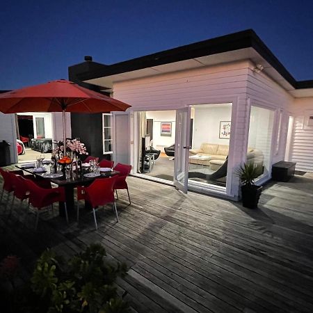 Ocean Front East End Beach House New Plymouth Exterior foto