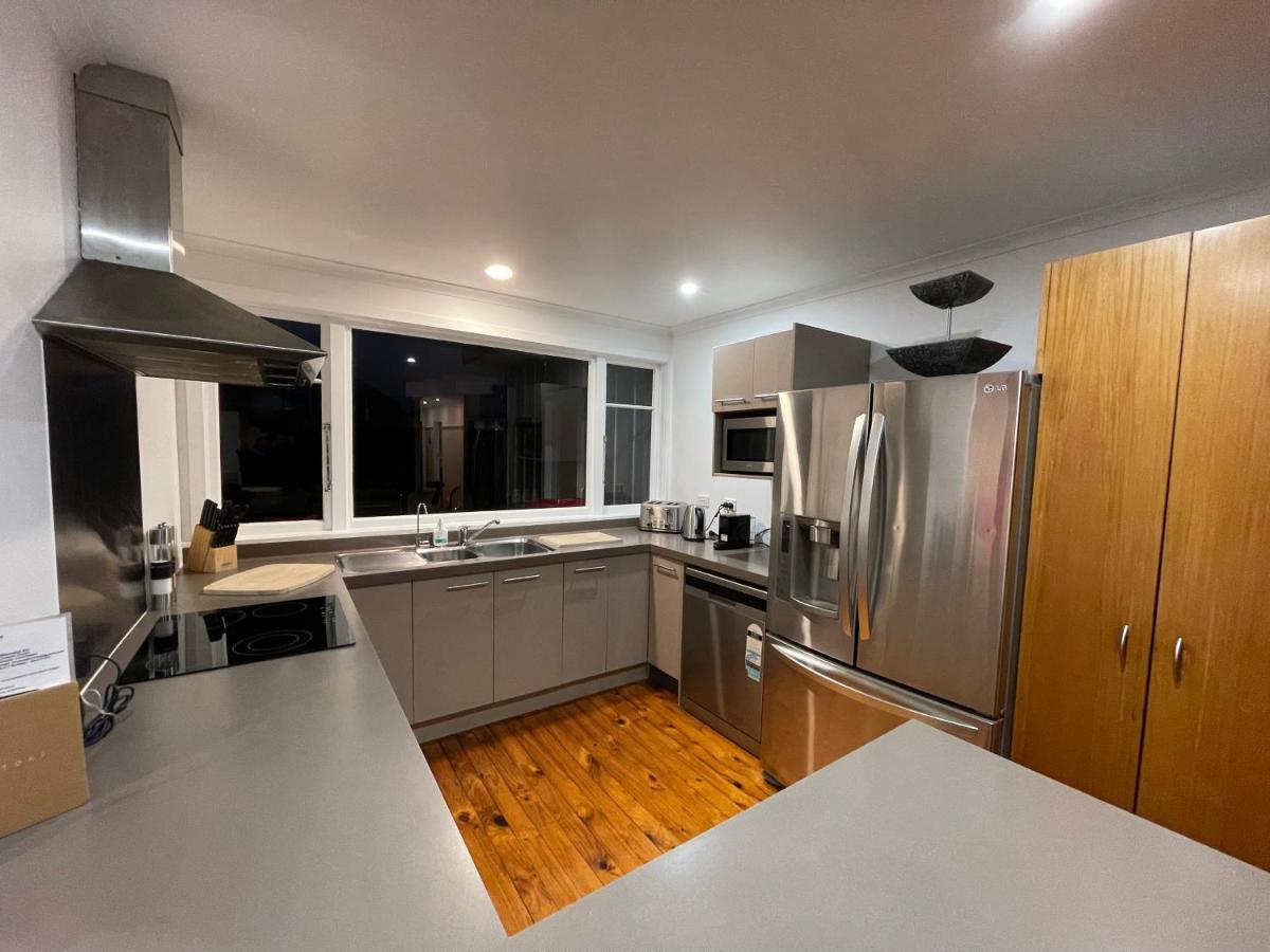 Ocean Front East End Beach House New Plymouth Exterior foto