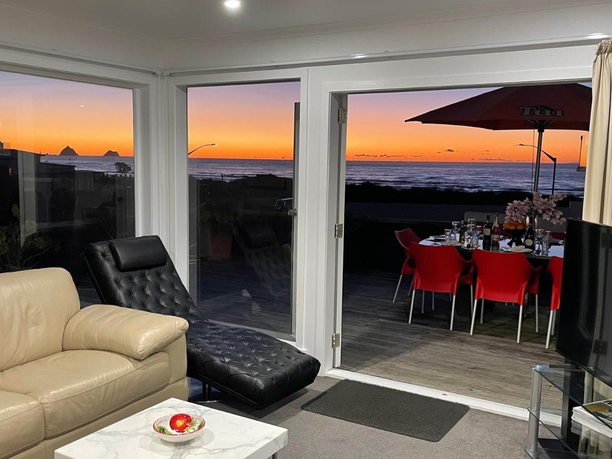 Ocean Front East End Beach House New Plymouth Exterior foto
