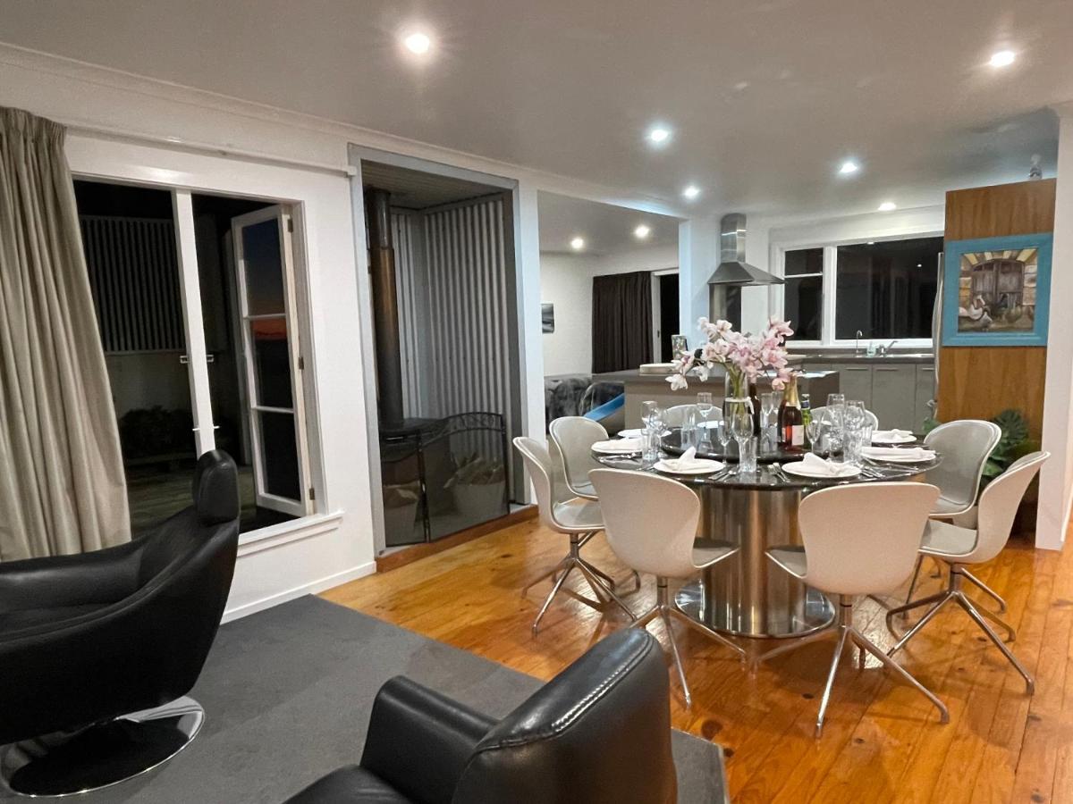 Ocean Front East End Beach House New Plymouth Exterior foto