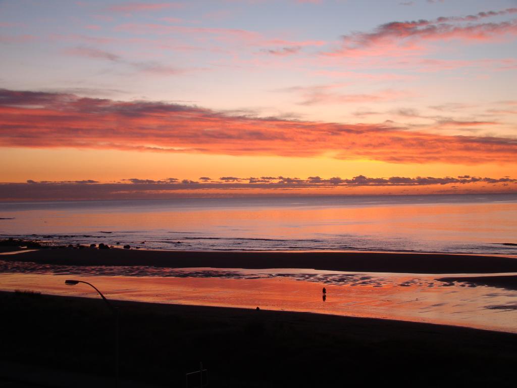 Ocean Front East End Beach House New Plymouth Exterior foto