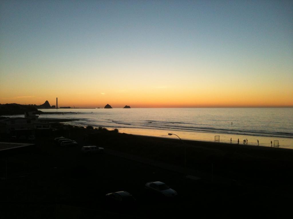 Ocean Front East End Beach House New Plymouth Exterior foto