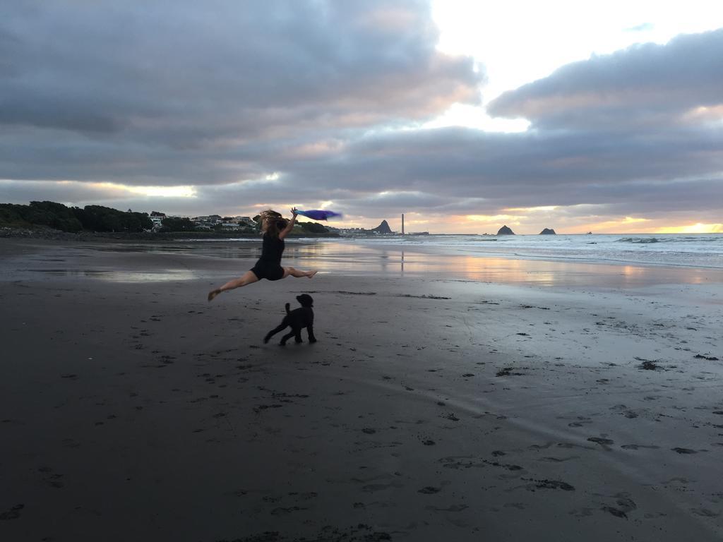 Ocean Front East End Beach House New Plymouth Exterior foto